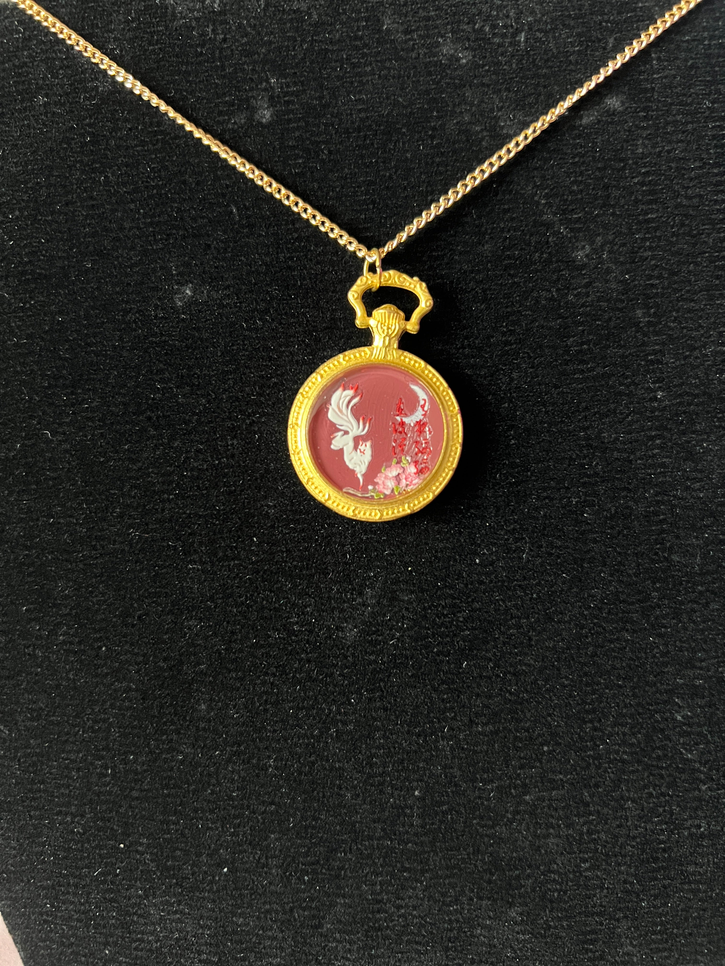 Kitsune Kette Gold – Handbemalter Anime Schmuck | Hanabi Kollektion