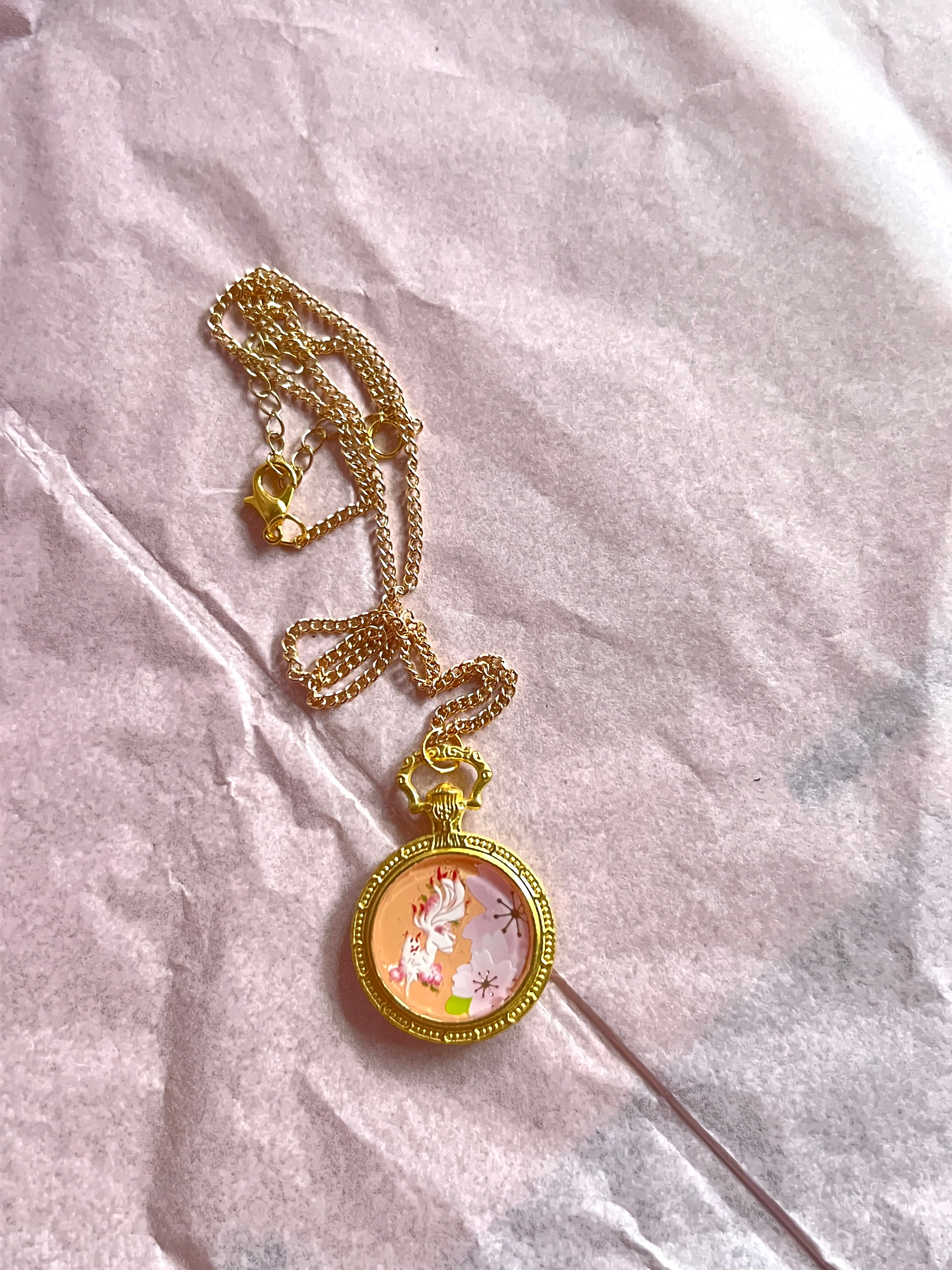 Kitsune Kette Gold – Handbemalter Anime Schmuck | Hanabi Kollektion