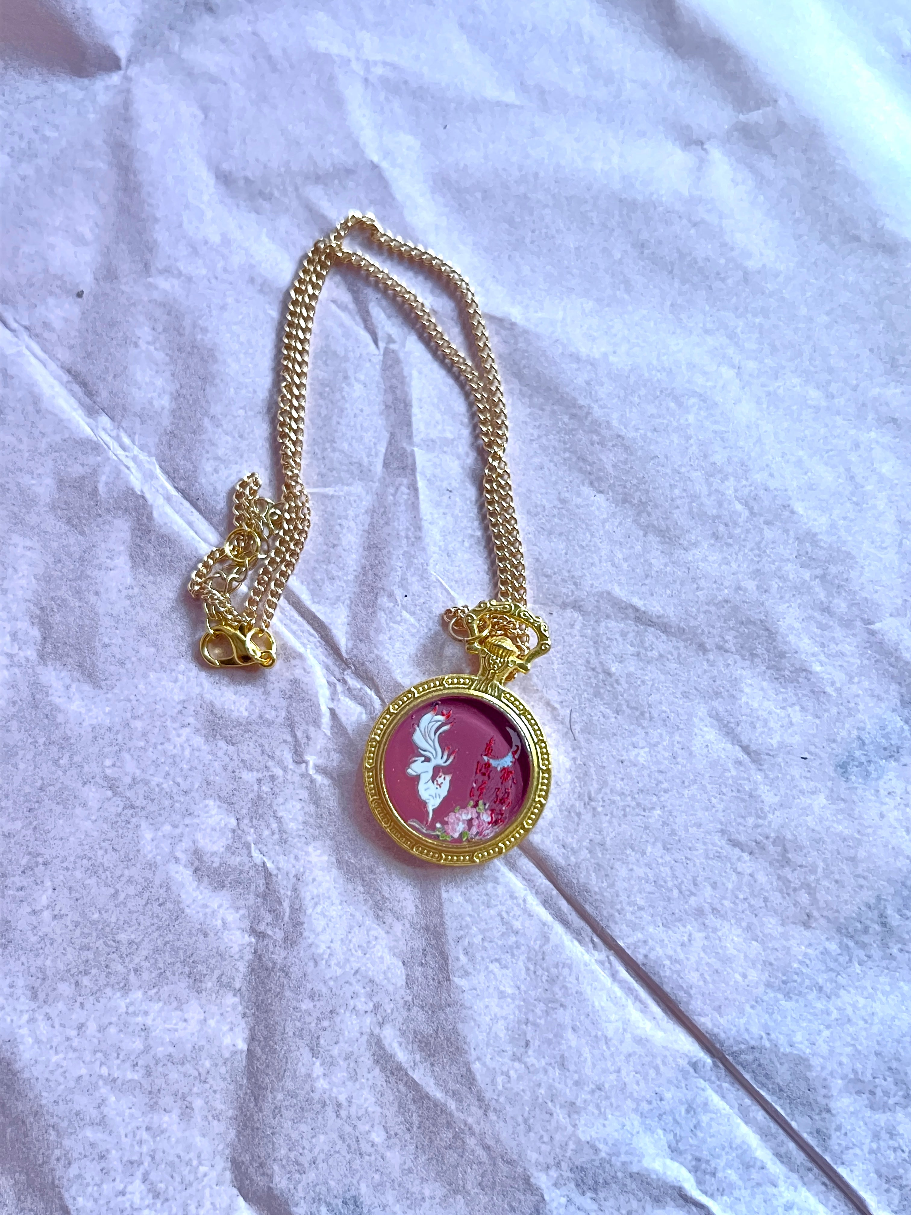 Kitsune Kette Gold – Handbemalter Anime Schmuck | Hanabi Kollektion