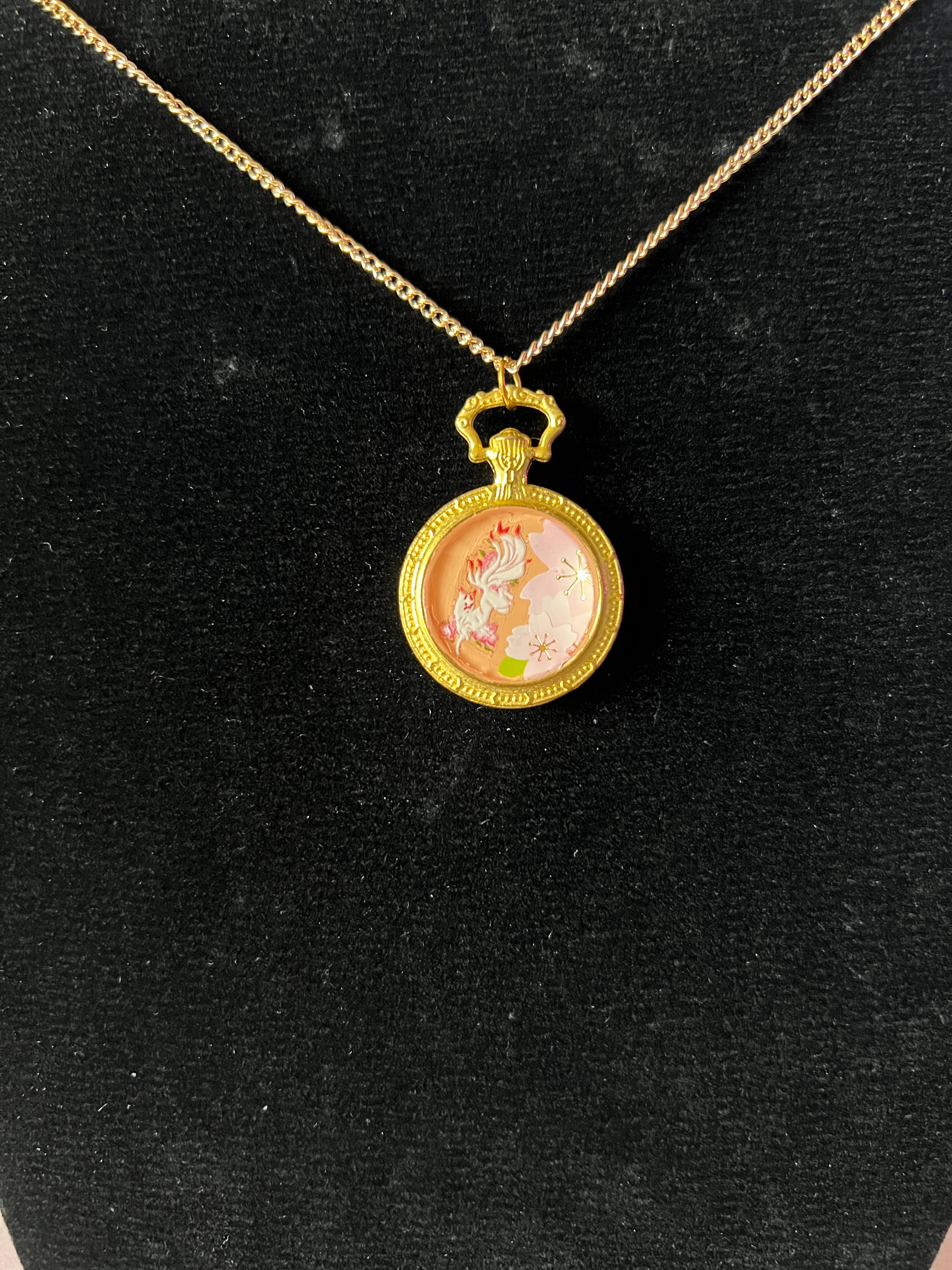 Kitsune Kette Gold – Handbemalter Anime Schmuck | Hanabi Kollektion