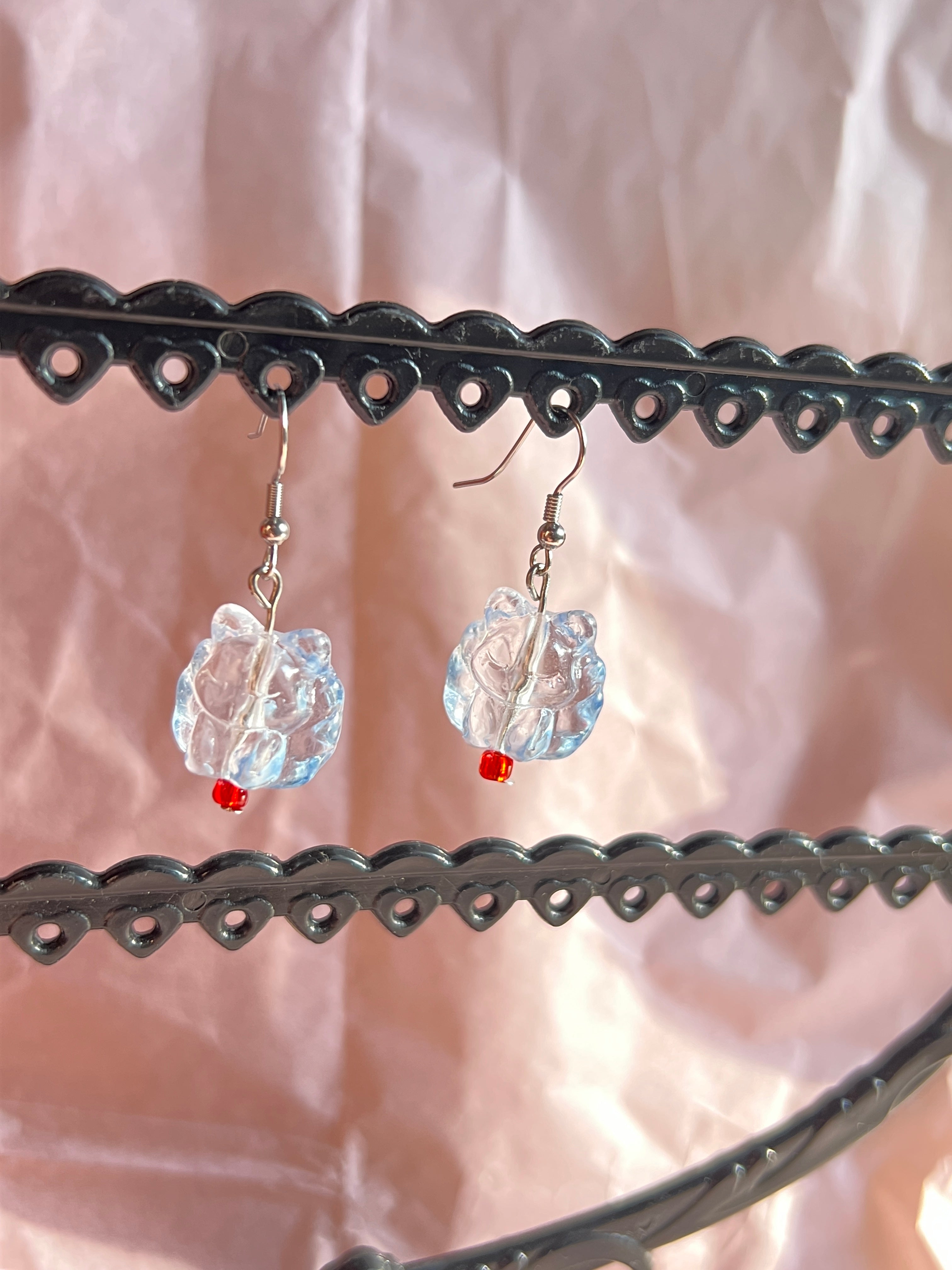 Kitsune Ohrringe aus Glas – Japanischer Schmuck