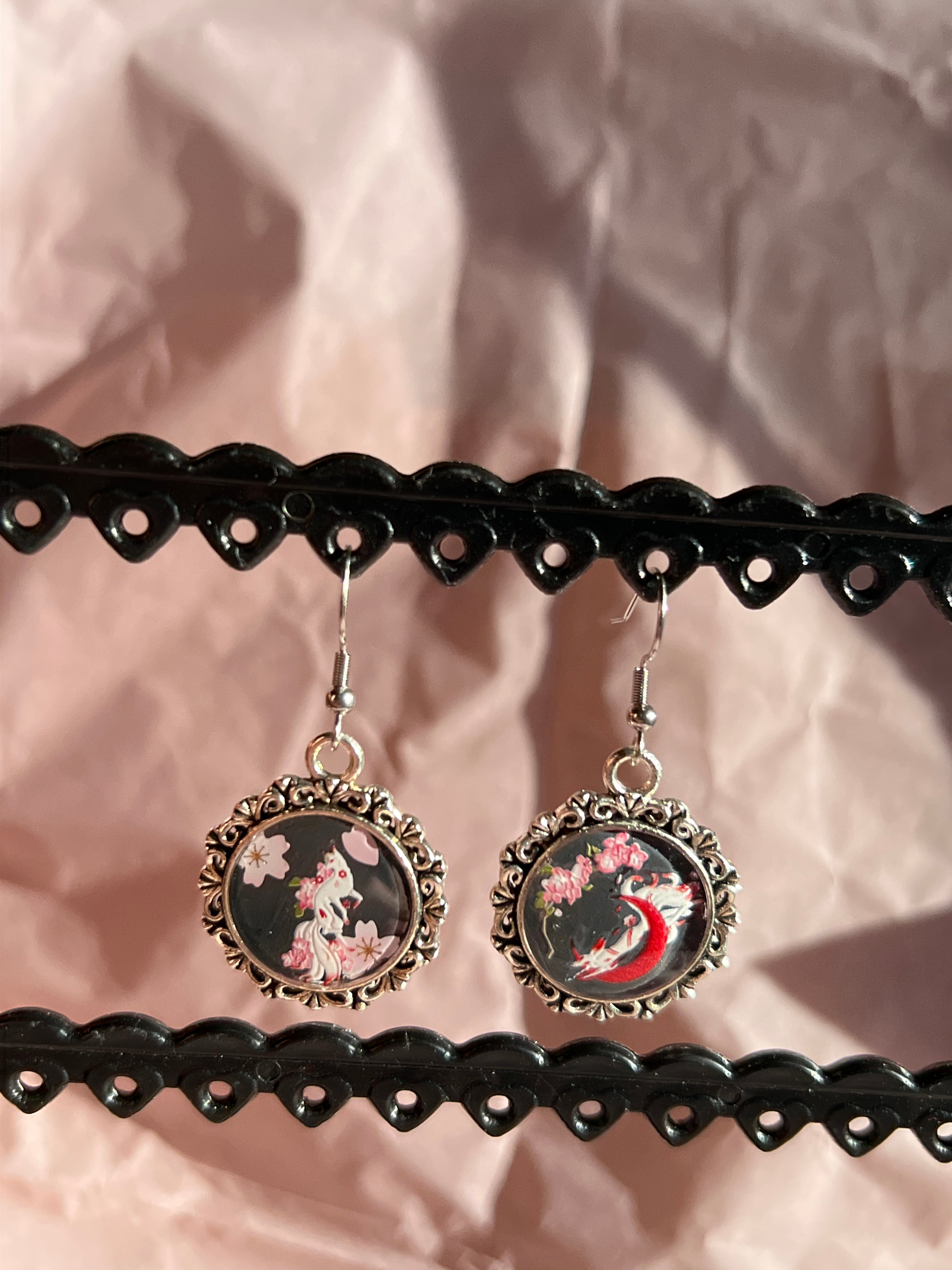 Tamashii Hanabi Ohrringe – Handbemalter Japanisch inspirierter Schmuck