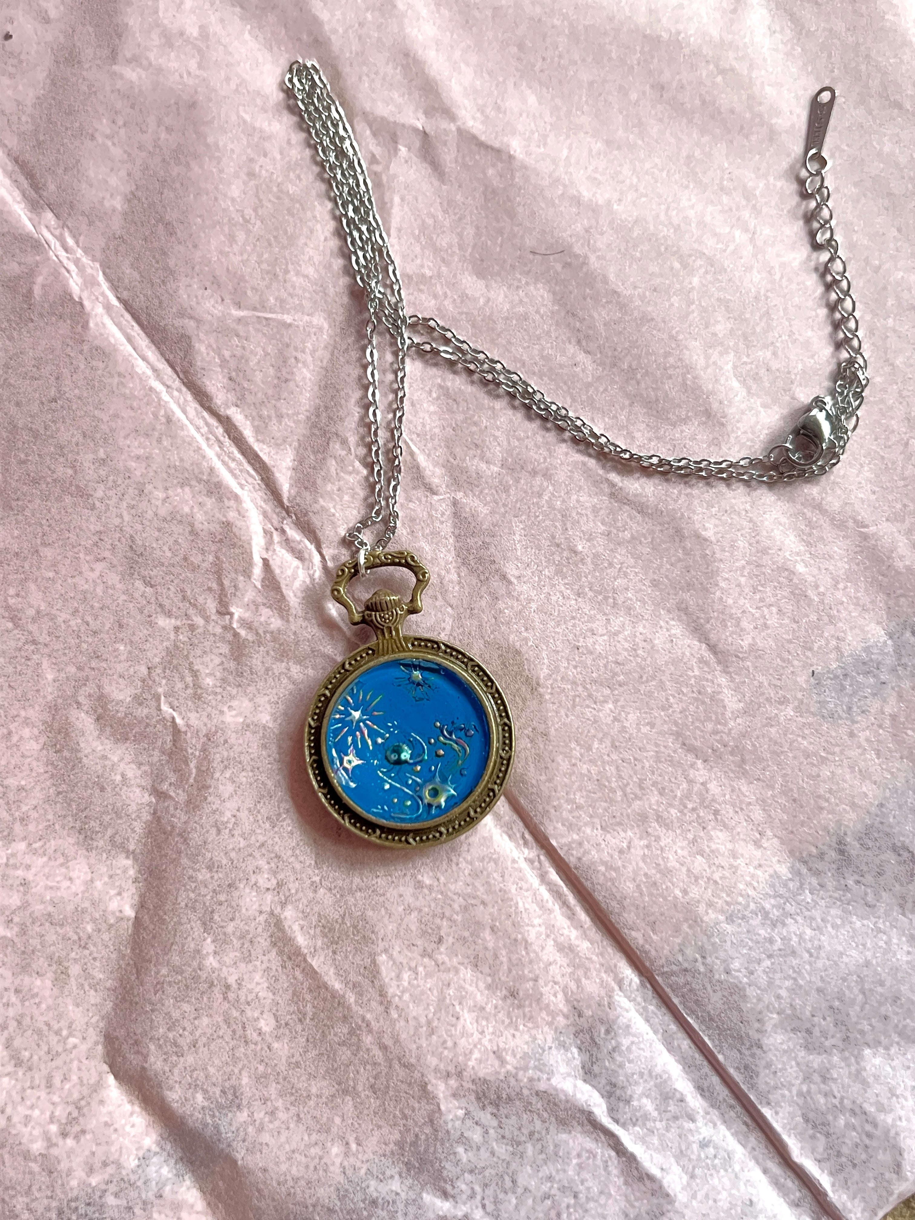 Flammendämon und Rußgeist Kette Silber – Handbemalter Anime Schmuck | Hanabi Kollektion (Kopie)