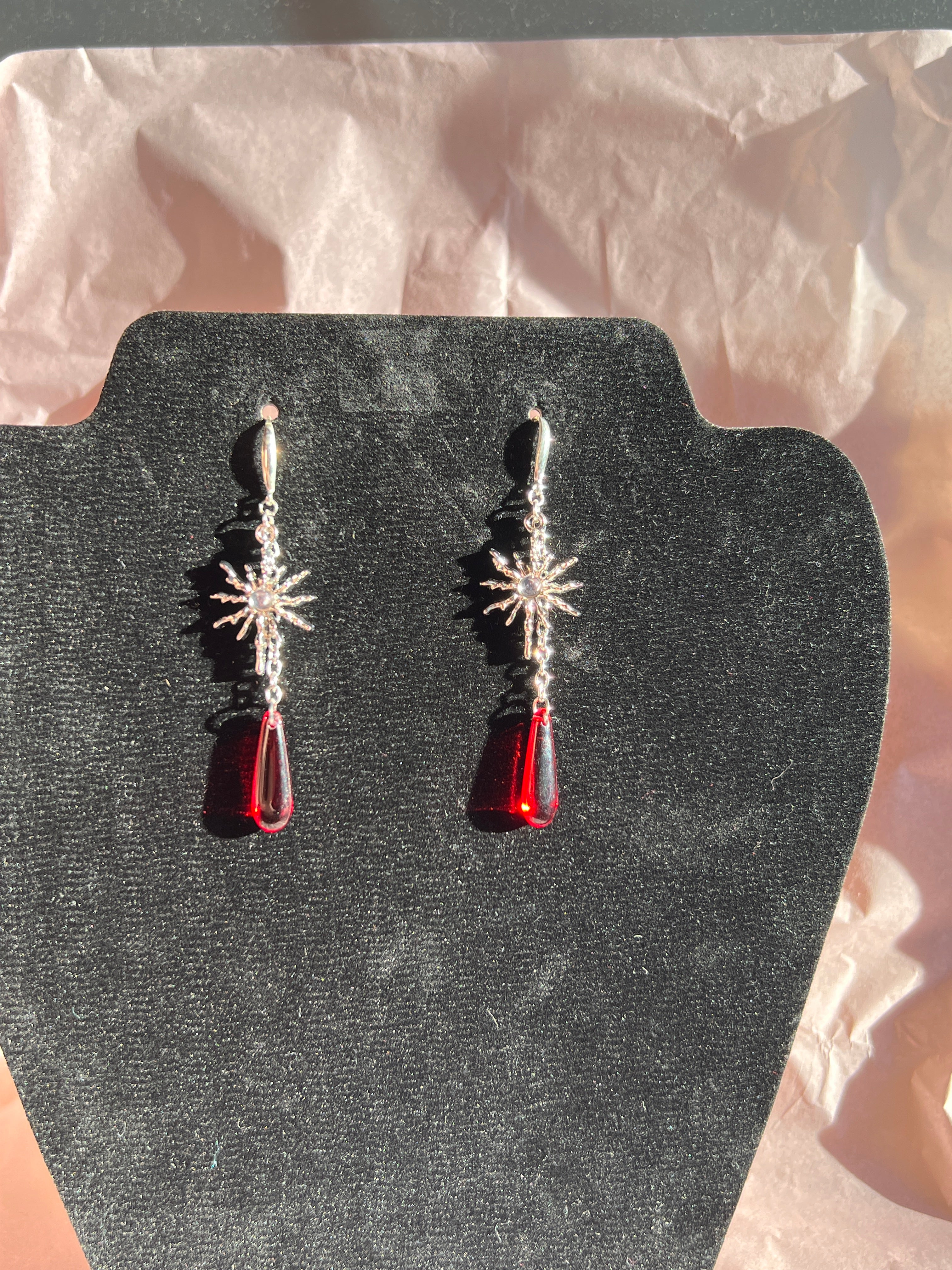 Akai Hanabi Ohrringe aus 925 Silber – Japanisch inspirierter Schmuck