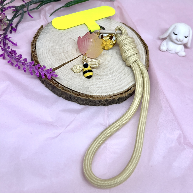 Handyband Biene mit Glöckchen – süßes Phone Strap