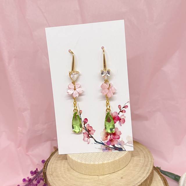 Kirschblüten Ohrringe mit Glassteinchen – 18K vergoldet