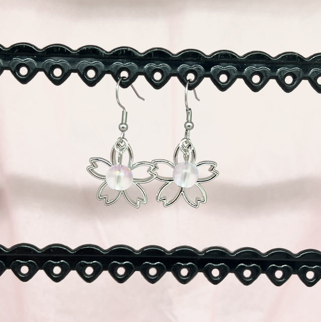 Perlen Kirschblüten Ohrringe – Eleganter Edelstahlschmuck